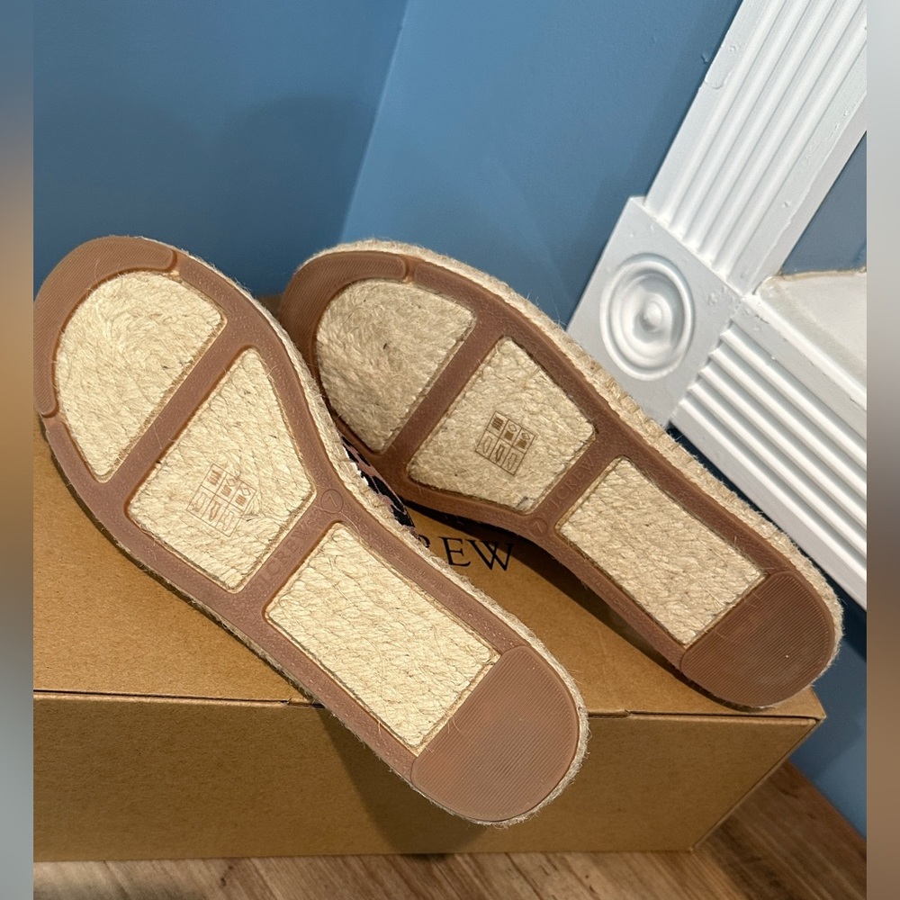 Jcrew Factory printed espadrille mule slides, Size 7. Never worn. $20 - Picture 6 of 6